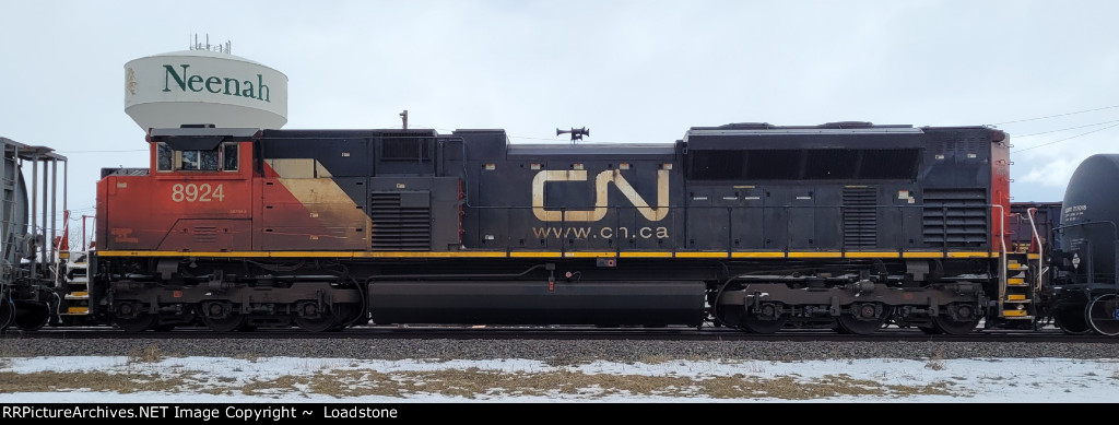 CN 8924